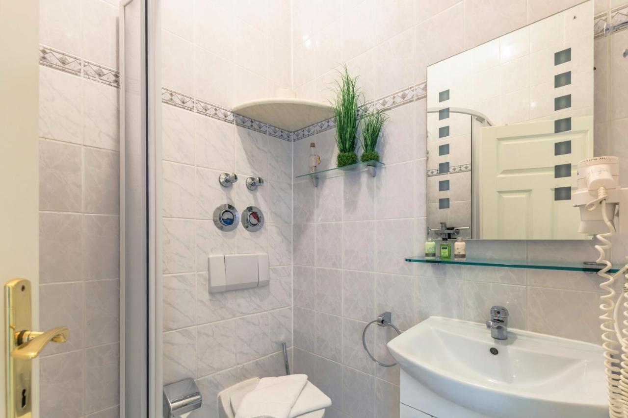 Villa Agnes - Nur 20m Zum Strand, Toplage! *